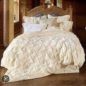 Anthropologie Crowned Crane Queen Duvet Cover